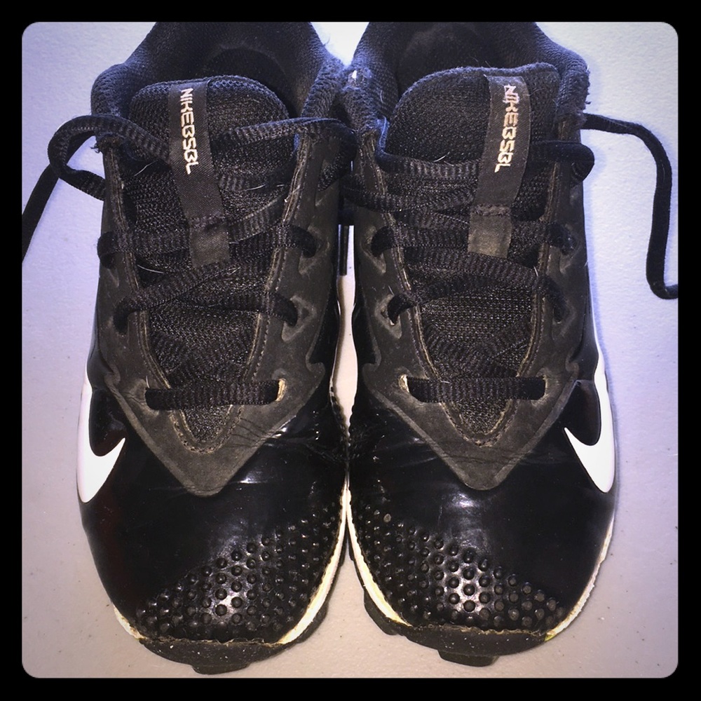 Nike baseball cleats